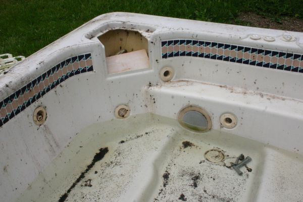 Hot Tub Removal in Benton